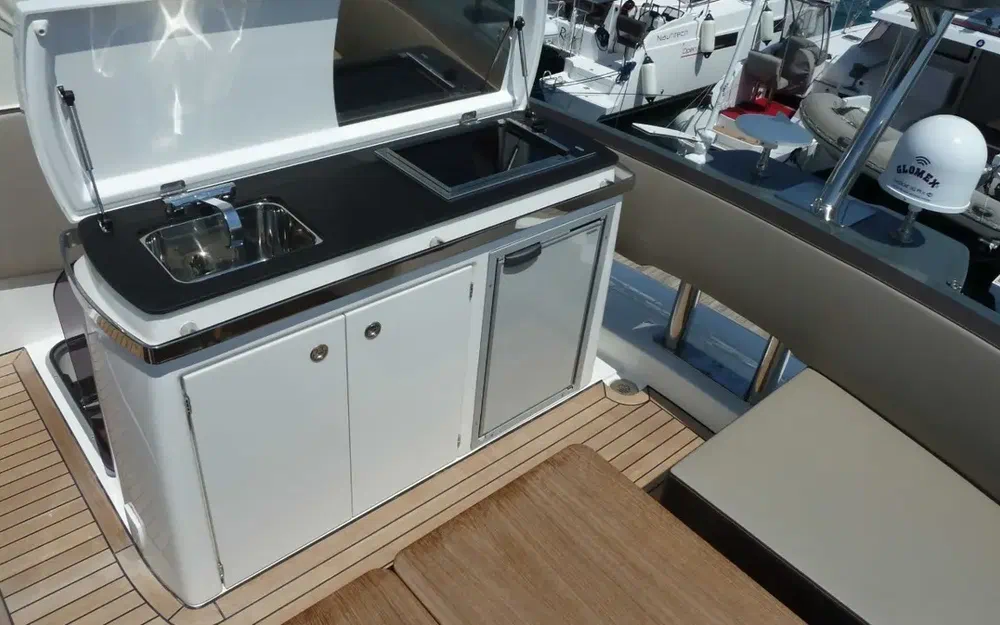 slider 11 Bavaria R55 Fly