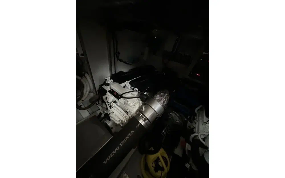 slider 37 Bavaria R55 Fly