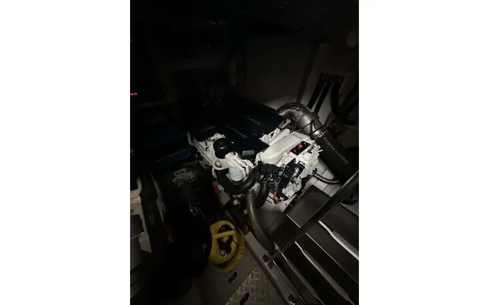 slider 38 Bavaria R55 Fly