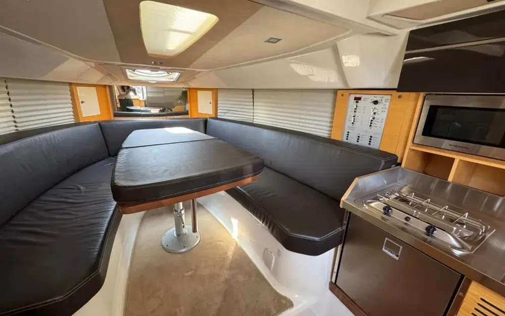 slider 9 Cranchi Endurance 33