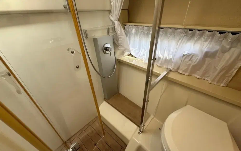 slider 14 Cranchi Endurance 33