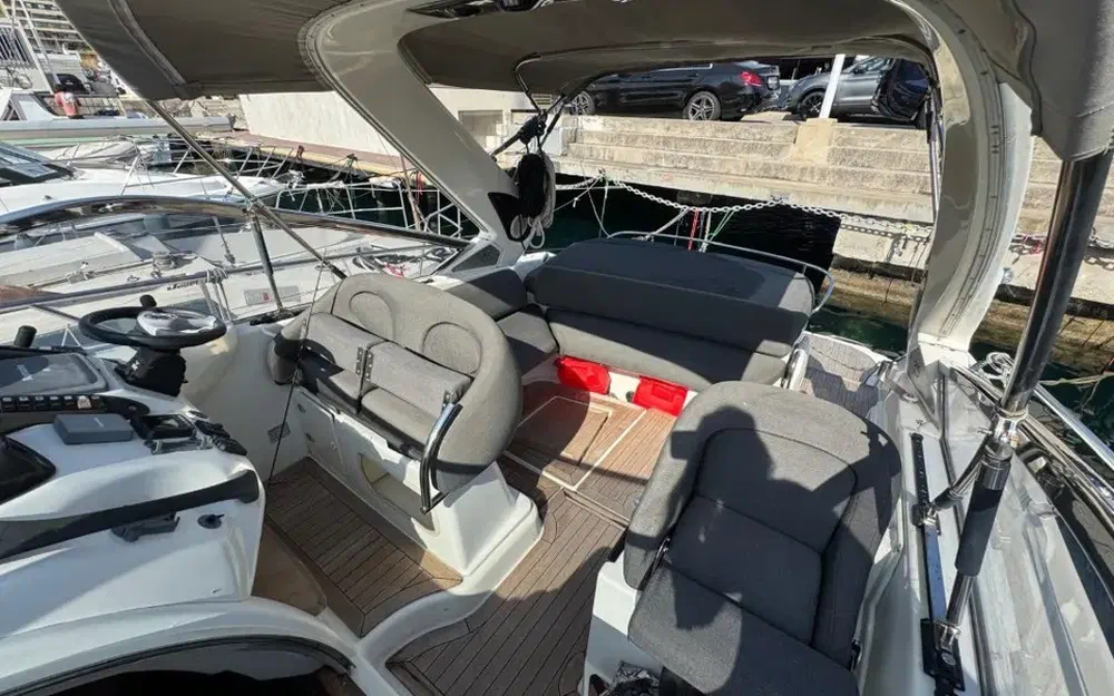 slider 16 Cranchi Endurance 33