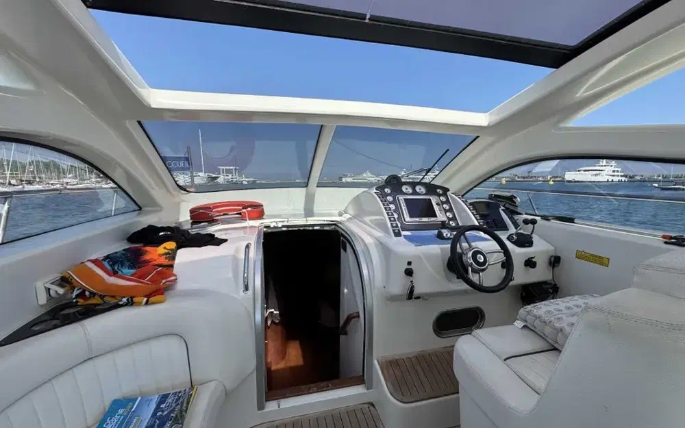 slider 5 Airon Marine 43 T-top