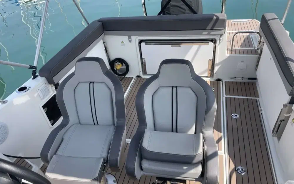 slider 10 Jeanneau CAP CAMARAT 7.5 WA SERIE 3