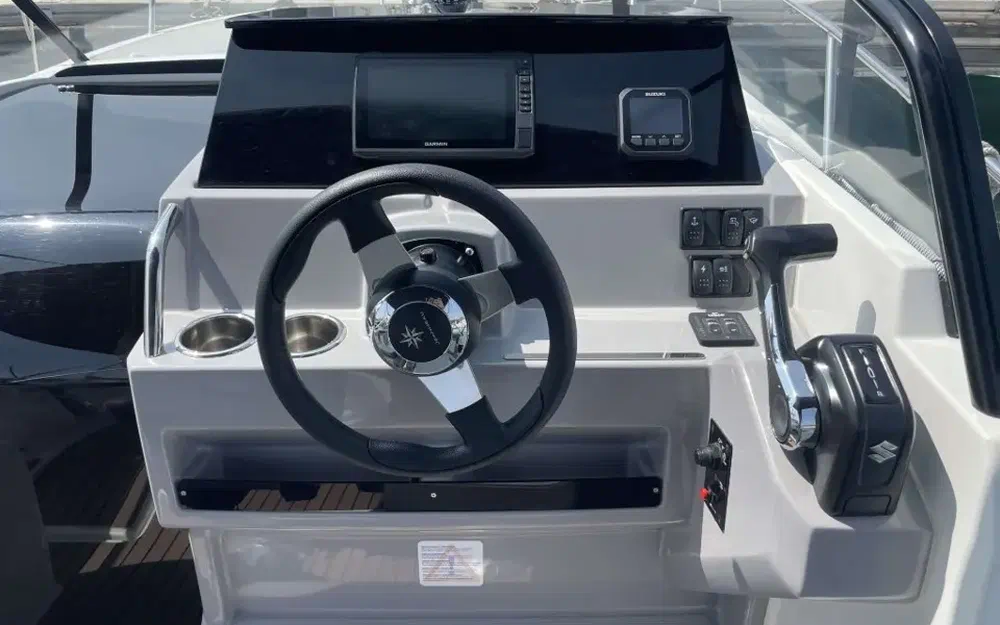 slider 4 Jeanneau CAP CAMARAT 7.5 WA SERIE 3