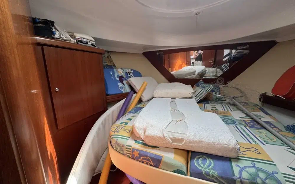 slider 8 Beneteau Antares 980