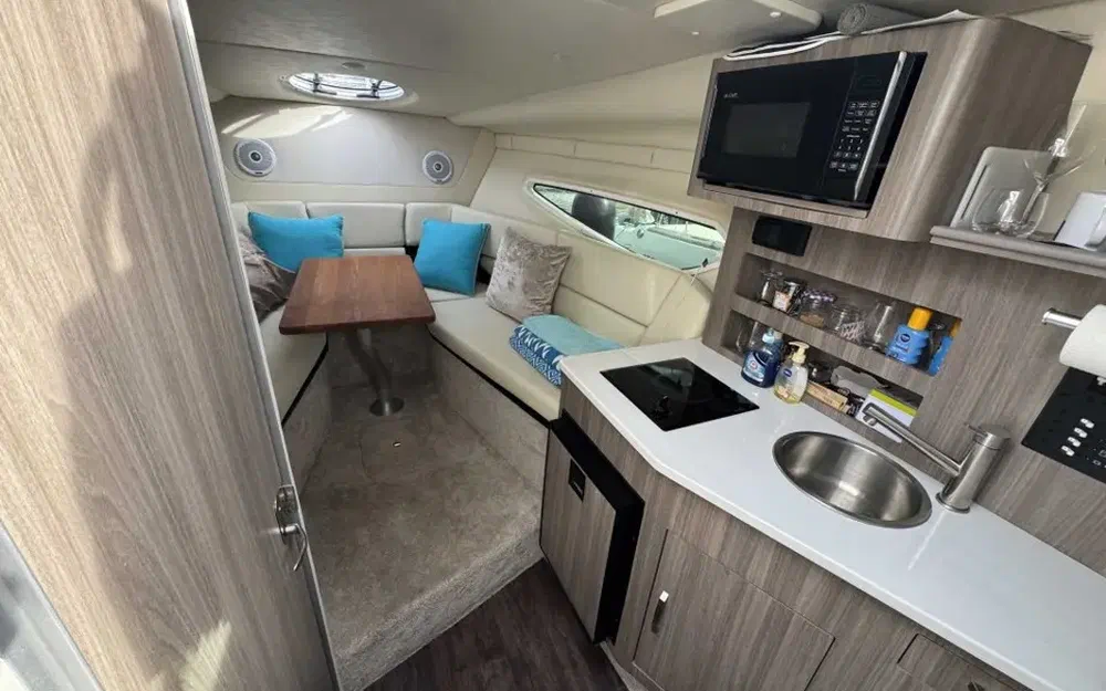 slider 14 Regal 26 Express