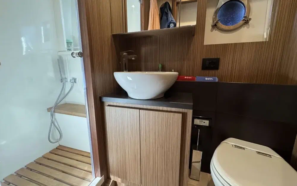 slider 21 Cayman F520