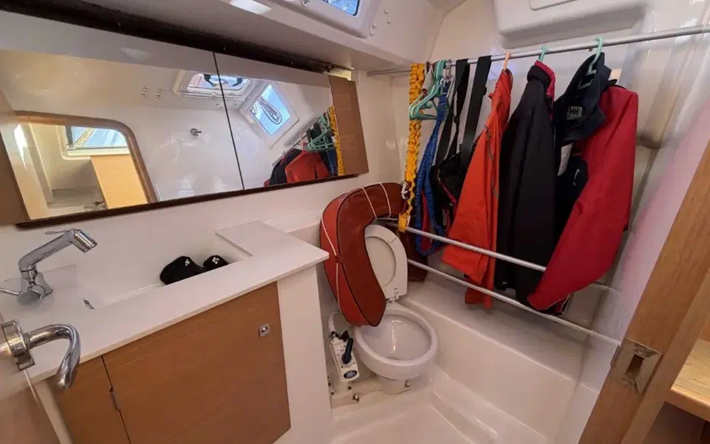 slider 12 Dufour 310 Grand Large