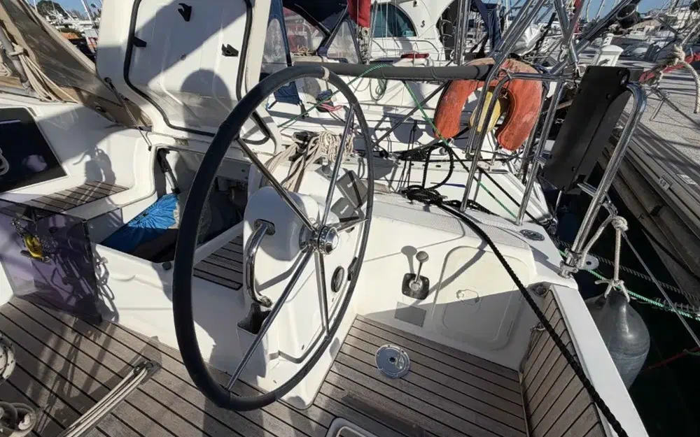 slider 2 Dufour 310 Grand Large