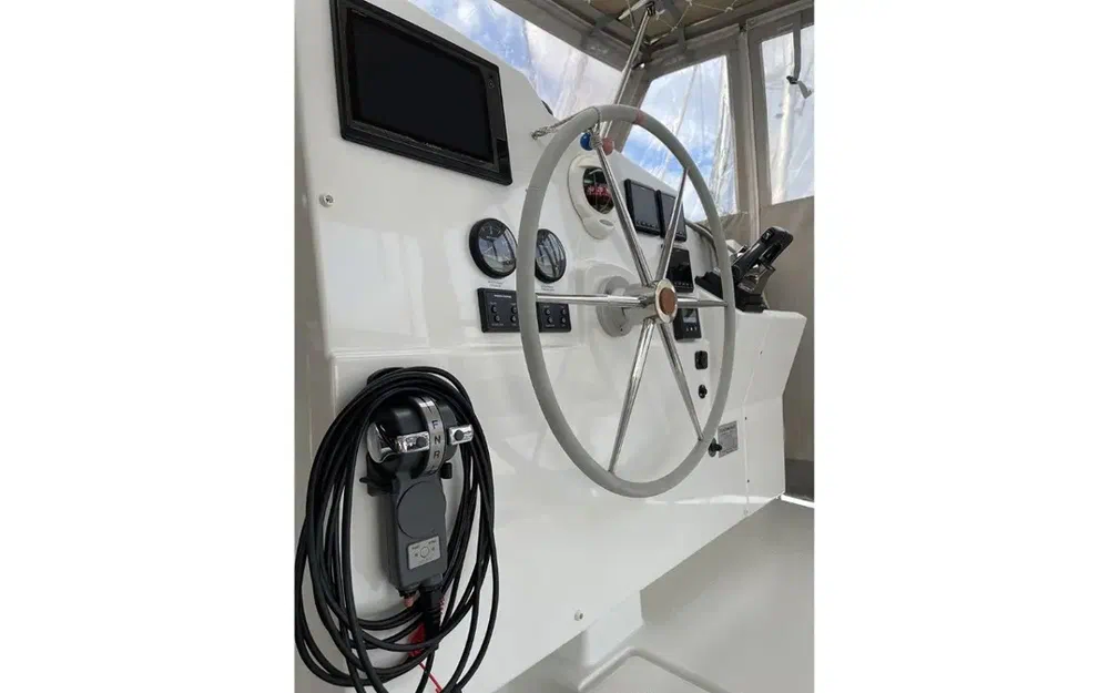 slider 8 Fountaine Pajot Lucia 40