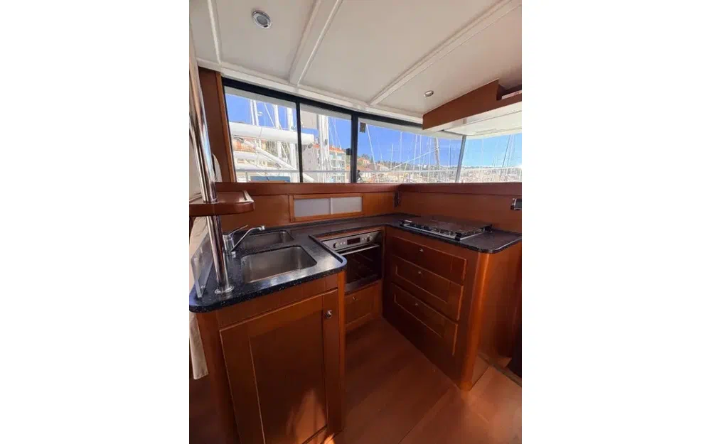 slider 10 Beneteau Swift Trawler 44