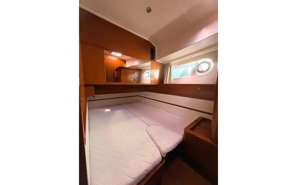 slider 20 Beneteau Swift Trawler 44