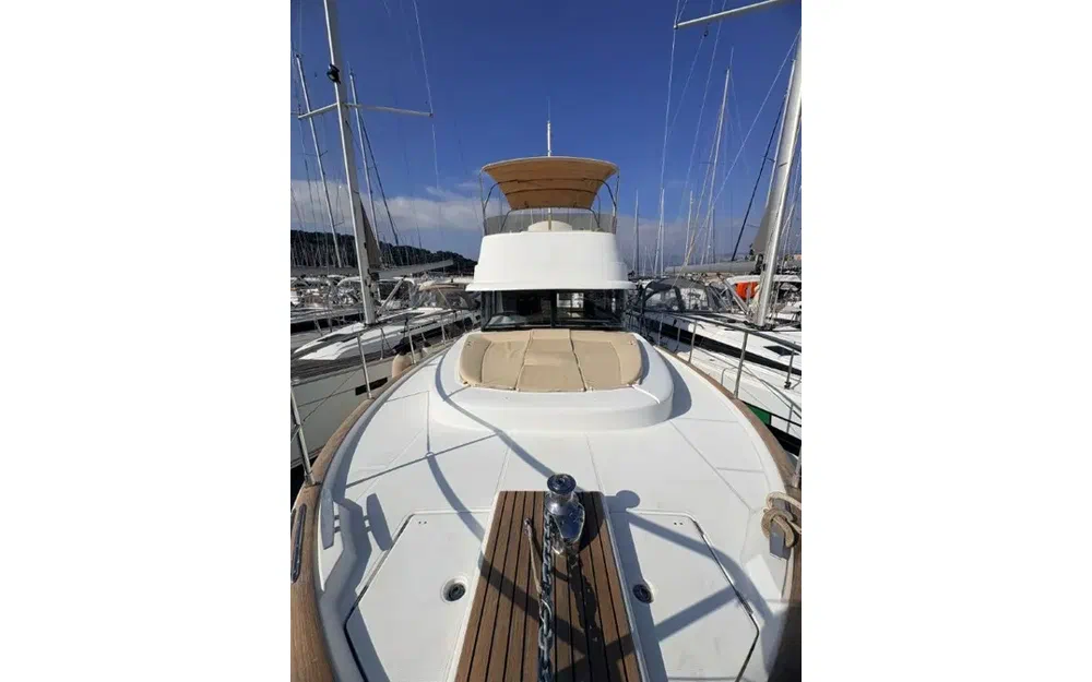 slider 22 Beneteau Swift Trawler 44