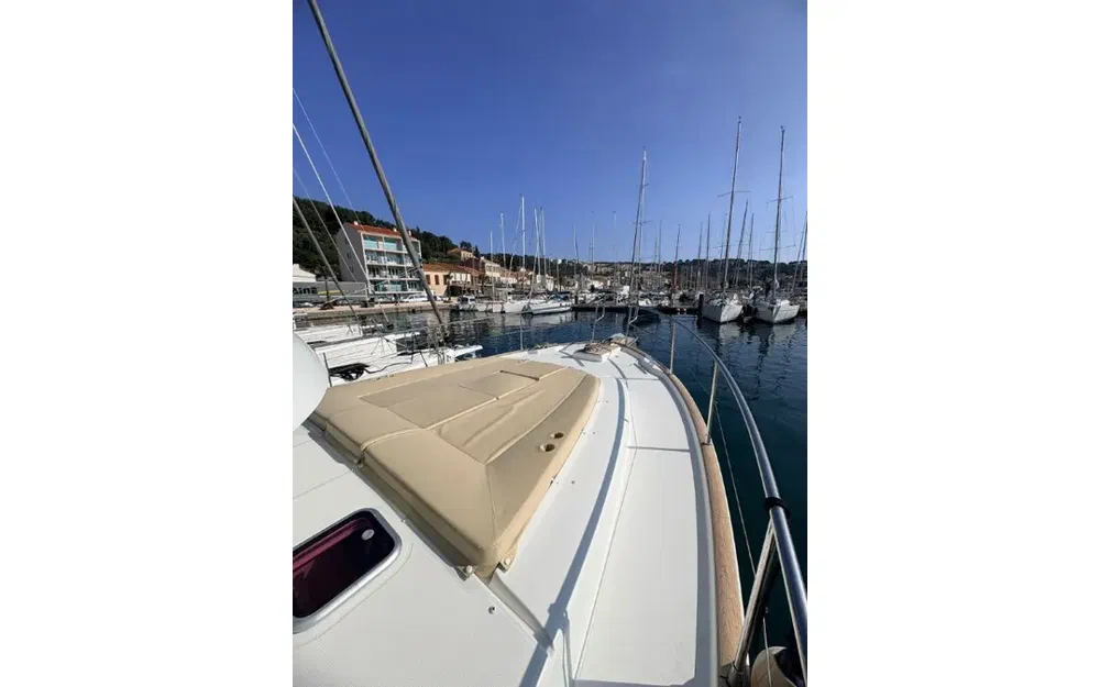 slider 23 Beneteau Swift Trawler 44