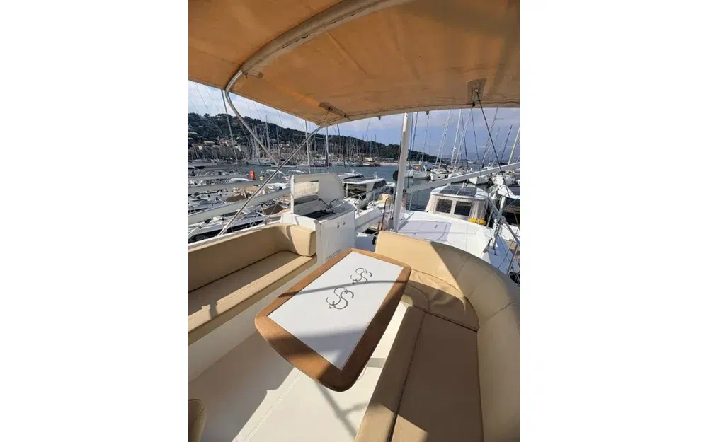 slider 25 Beneteau Swift Trawler 44
