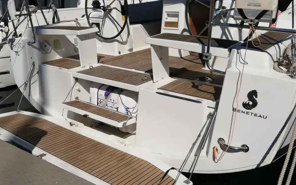 slider 0 Beneteau Oceanis 38.1