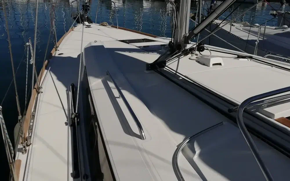 slider 14 Beneteau Oceanis 38.1