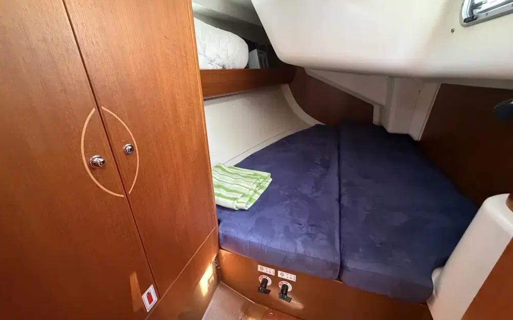 slider 22 X-Yachts X-43