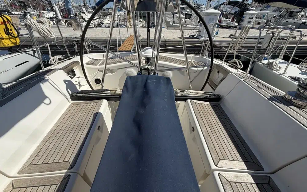 slider 3 X-Yachts X-43