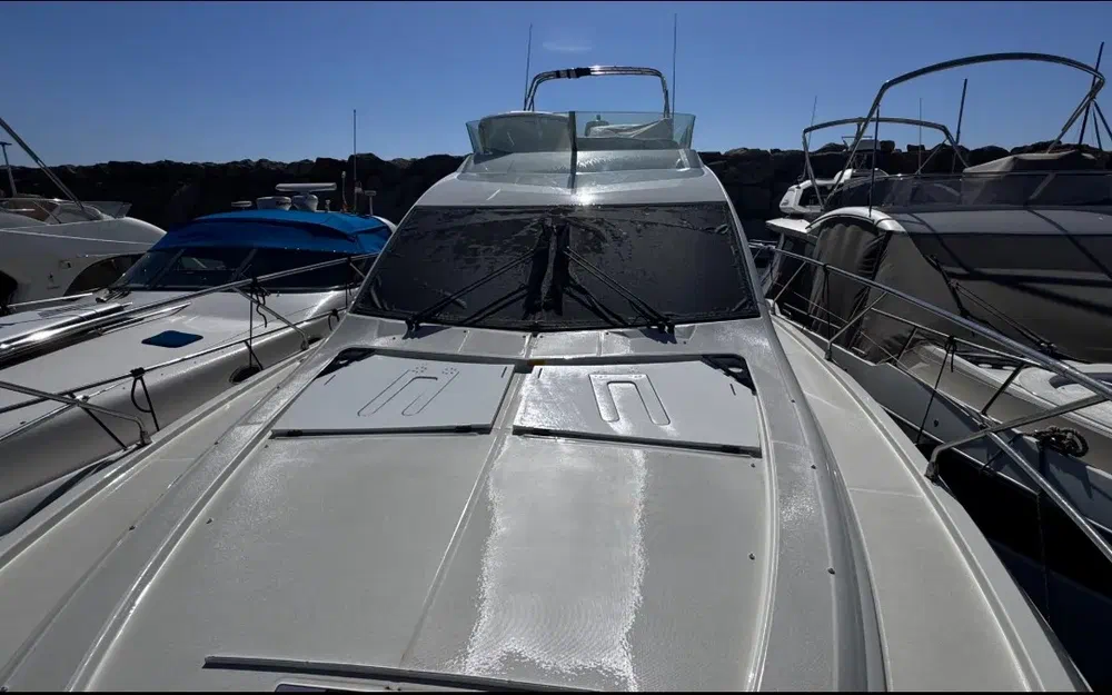slider 9 Beneteau GRAN TURISMO 50 FLY