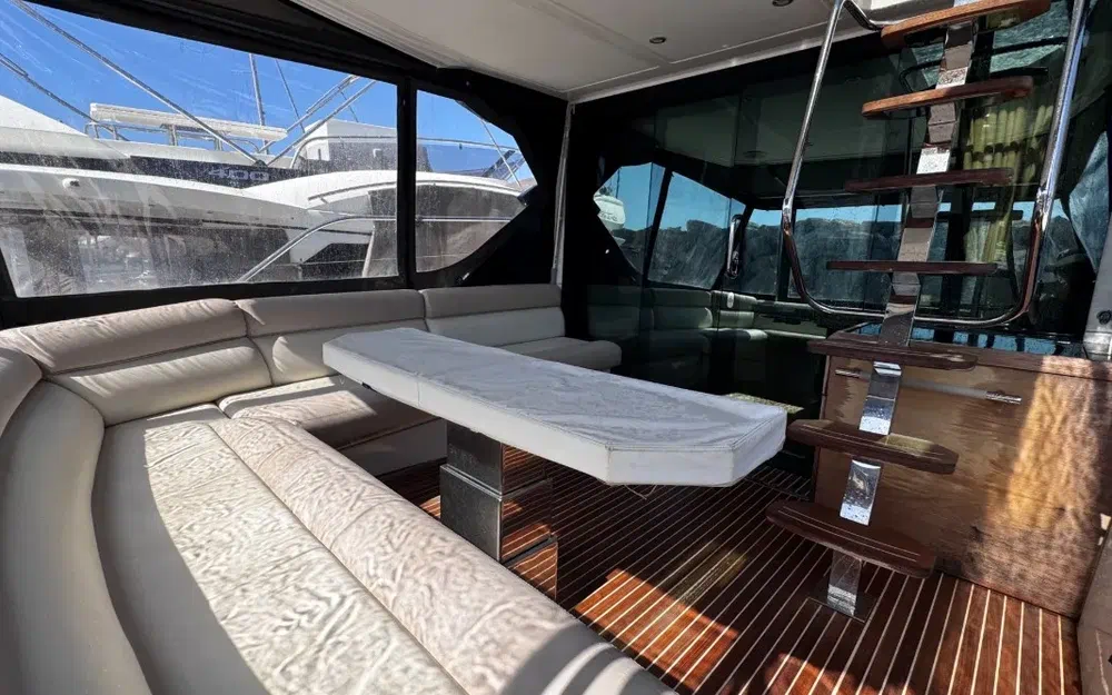 slider 5 Beneteau GRAN TURISMO 50 FLY