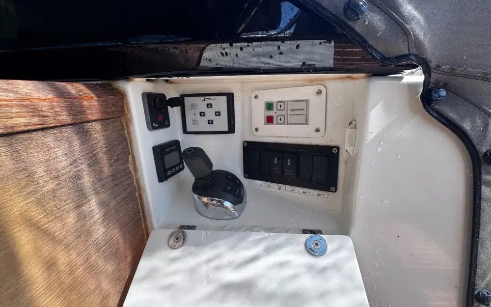 slider 7 Beneteau GRAN TURISMO 50 FLY