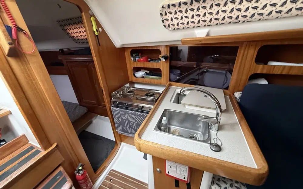 slider 23 Dufour 30 Classic