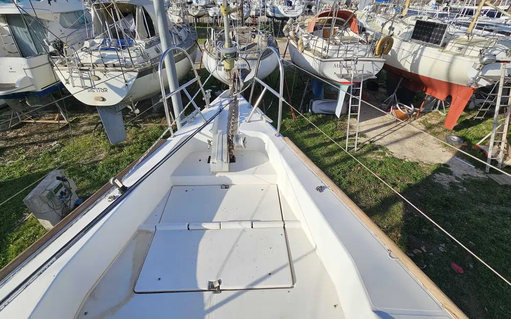 slider 11 Dufour Atoll 43