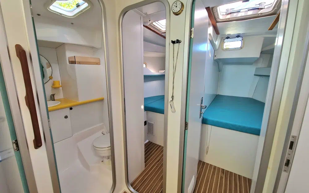 slider 19 Dufour Atoll 43