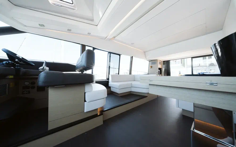 slider 20 Prestige Yachts Prestige 590 S