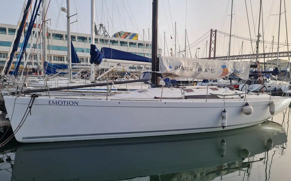 slider 21 Comar Yachts COMET 41S MOD - WHO S NEXT