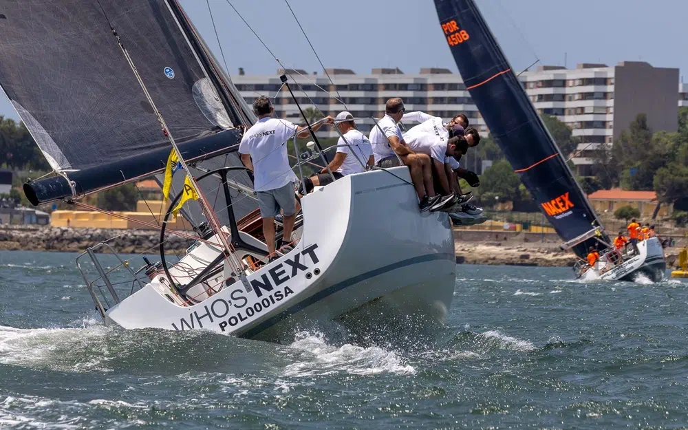 slider 5 Comar Yachts COMET 41S MOD - WHO S NEXT