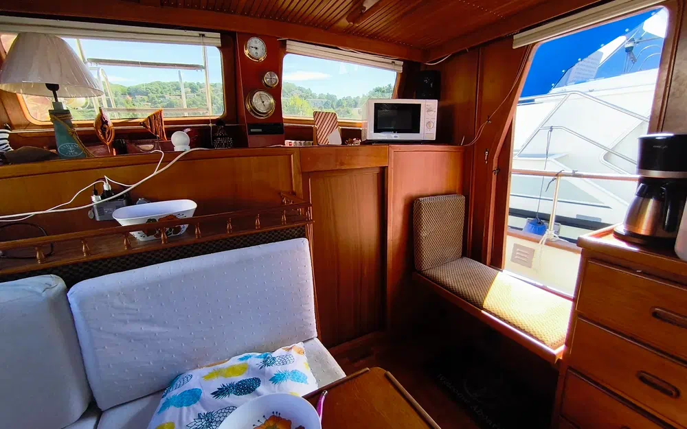 slider 16 Chung HWA Trawler 34