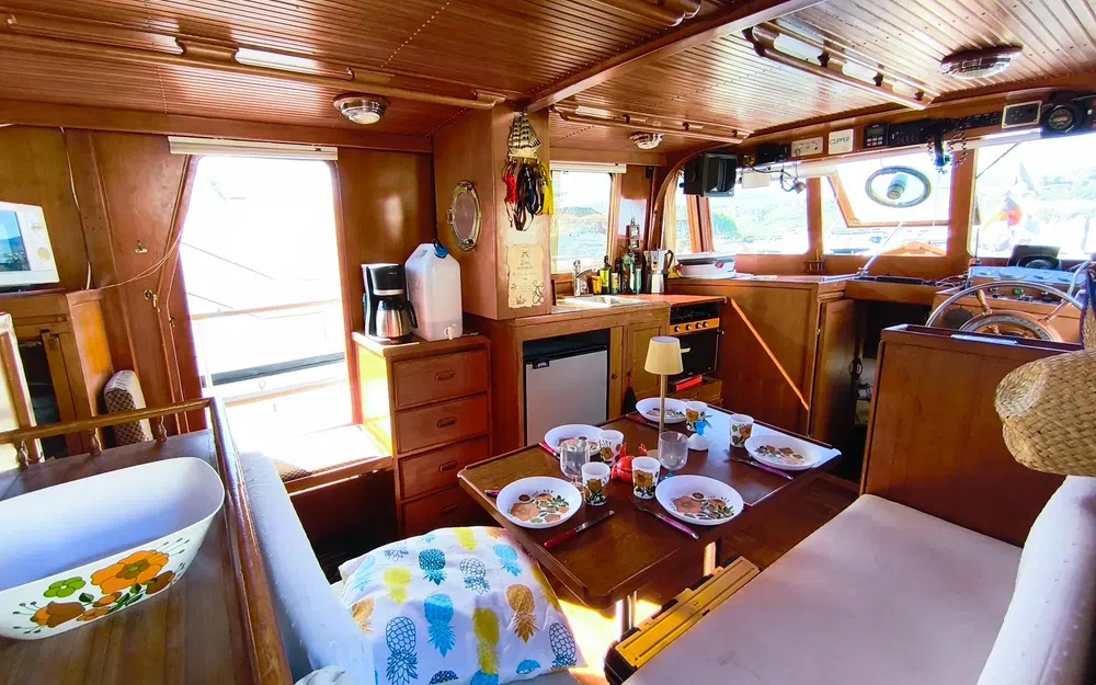 slider 20 Chung HWA Trawler 34