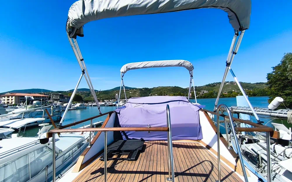 slider 22 Chung HWA Trawler 34