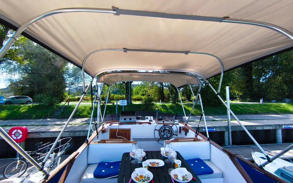 slider 24 Chung HWA Trawler 34