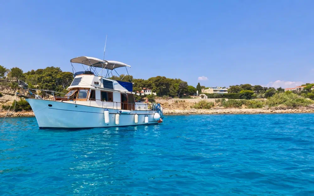 slider 30 Chung HWA Trawler 34