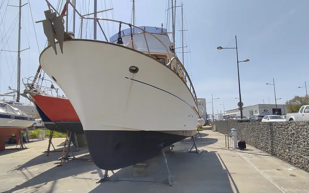 slider 5 Chung HWA Trawler 34