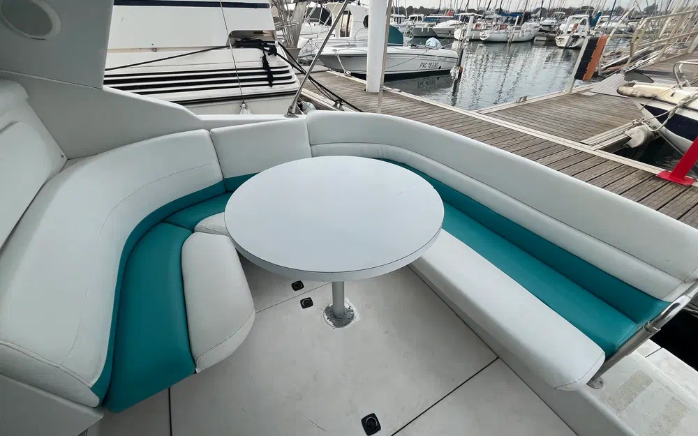 slider 9 Chris Craft Crowne 302