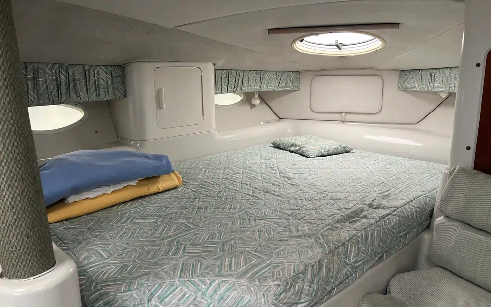 slider 11 Chris Craft Crowne 302