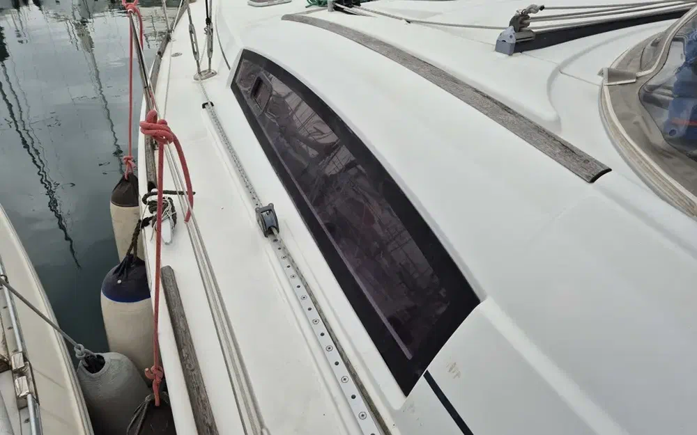 slider 13 Beneteau Oceanis 40