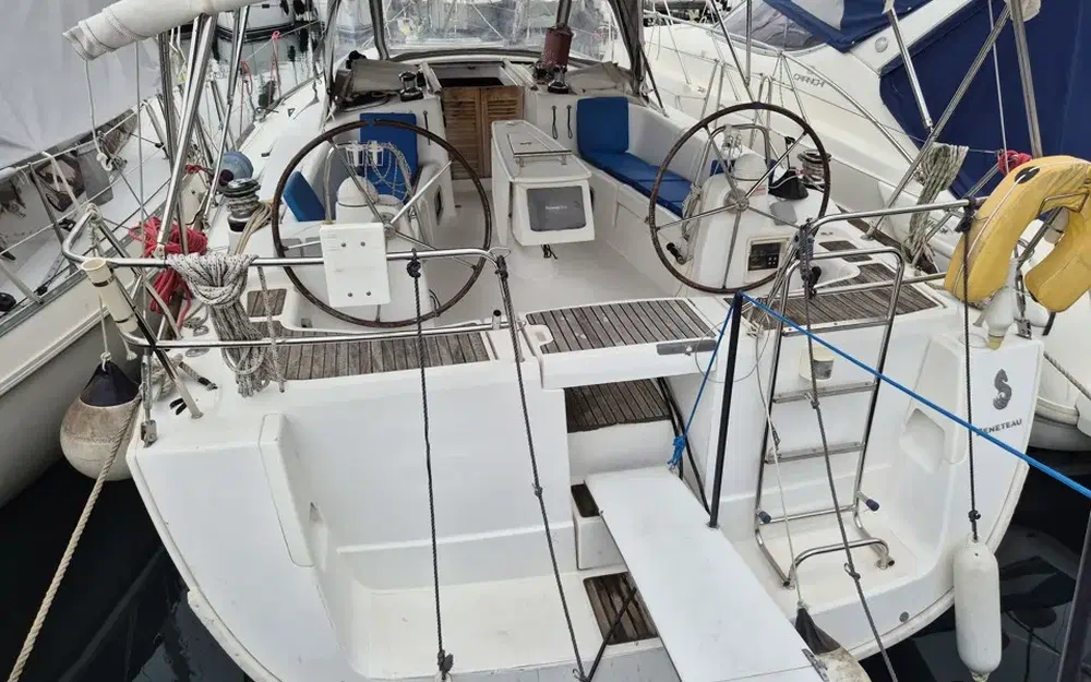 slider 14 Beneteau Oceanis 40