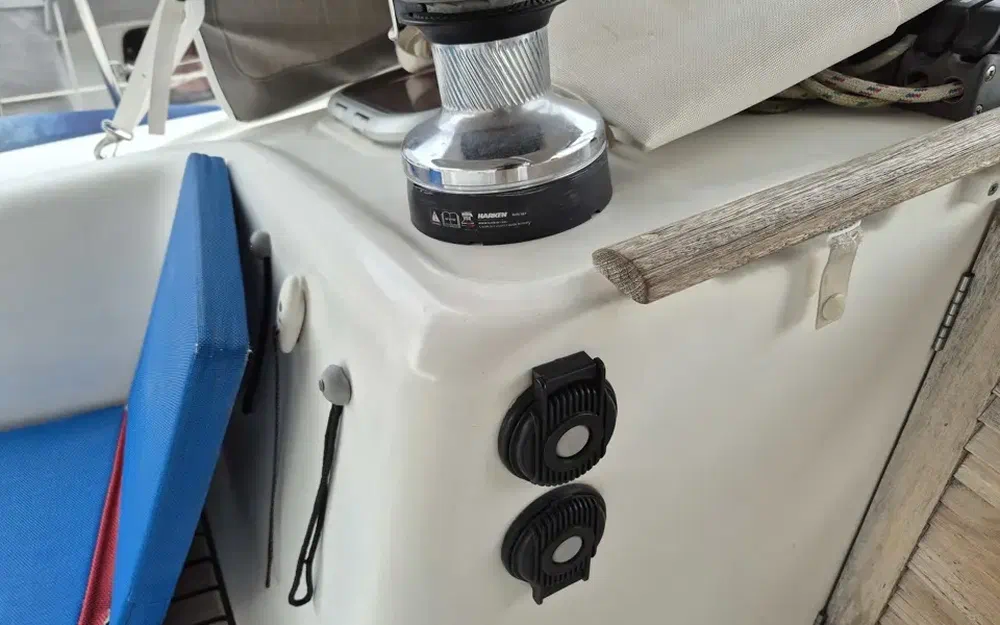 slider 18 Beneteau Oceanis 40