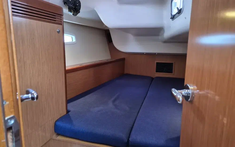 slider 21 Beneteau Oceanis 40