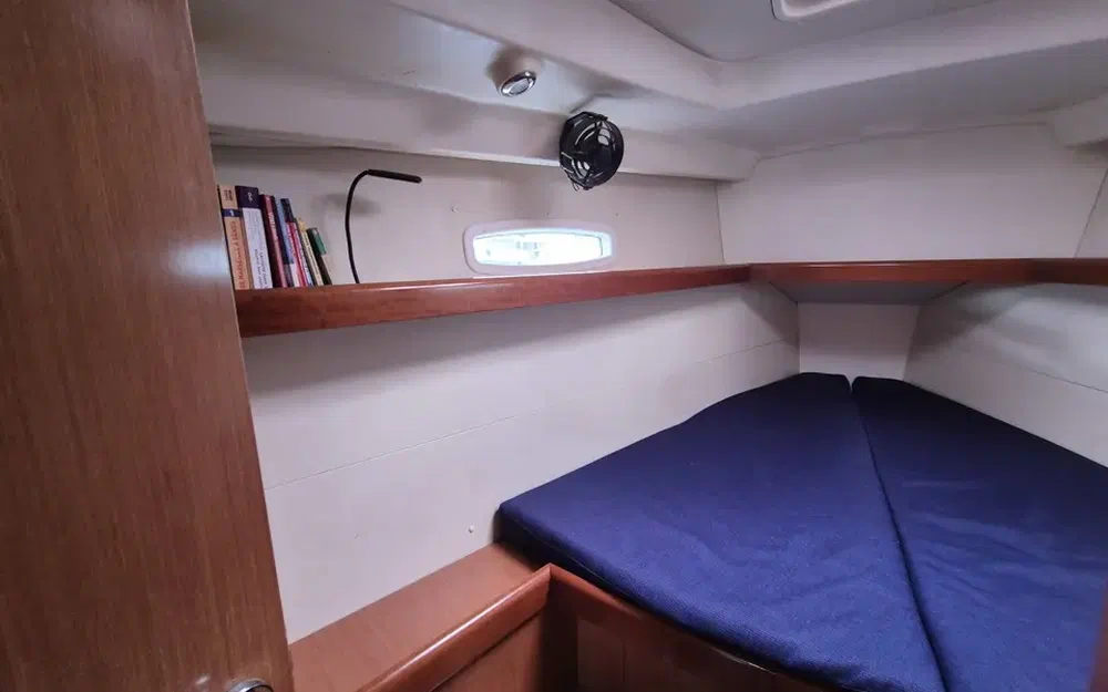 slider 29 Beneteau Oceanis 40