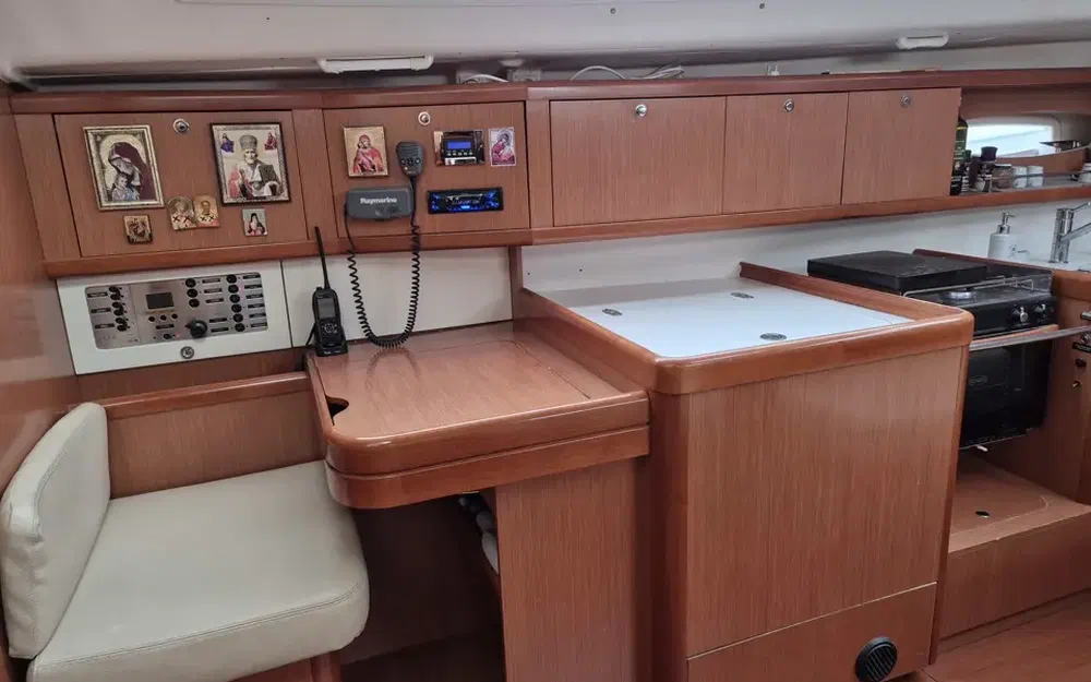 slider 54 Beneteau Oceanis 40