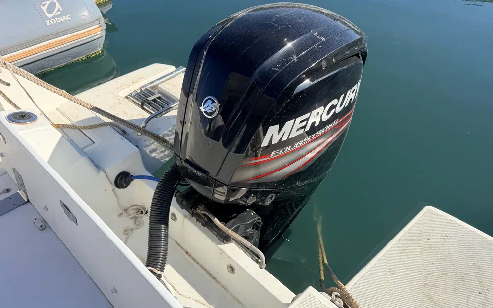 slider 11 Beneteau Antares 6 OB