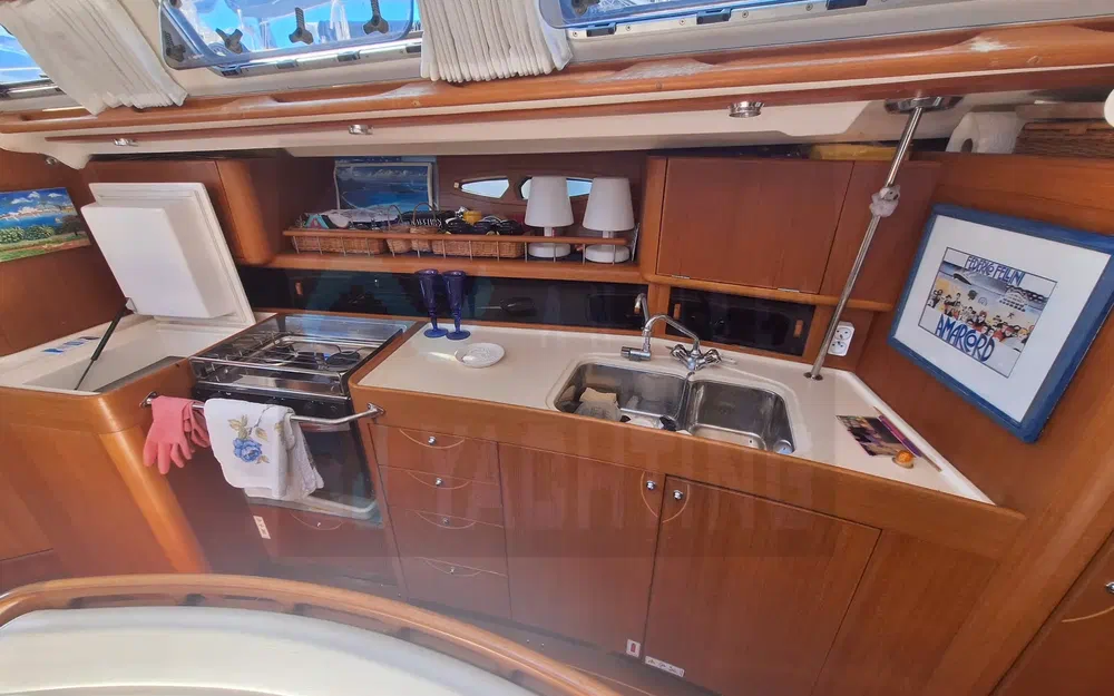 slider 10 X-Yachts X-43