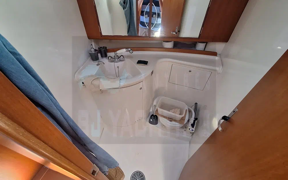 slider 15 X-Yachts X-43